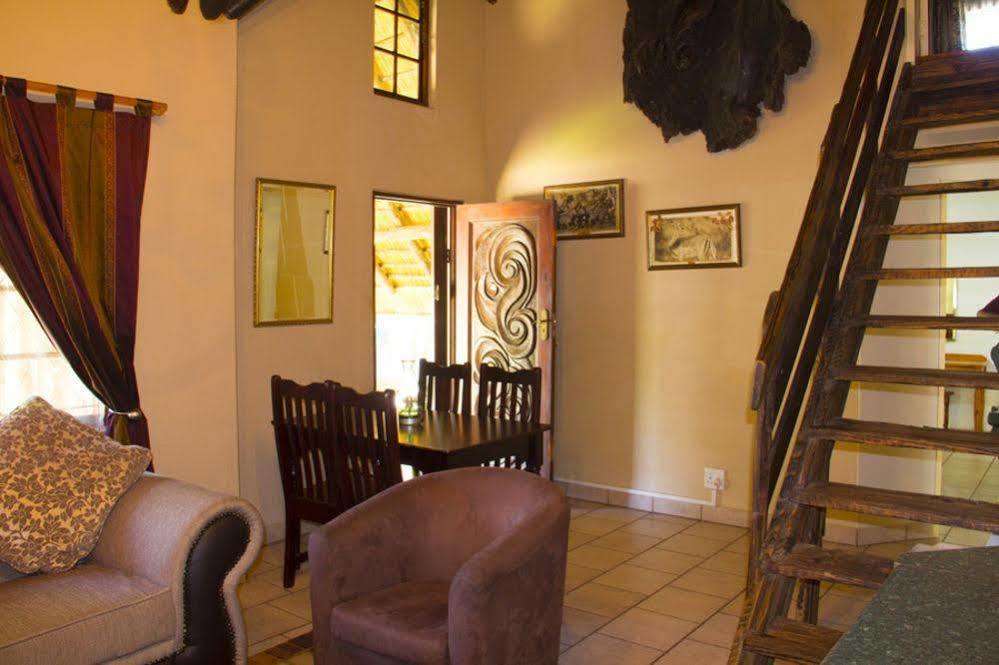 Aristo Manor Richards Bay Exterior foto