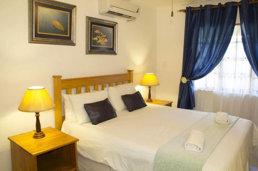 Aristo Manor Richards Bay Exterior foto