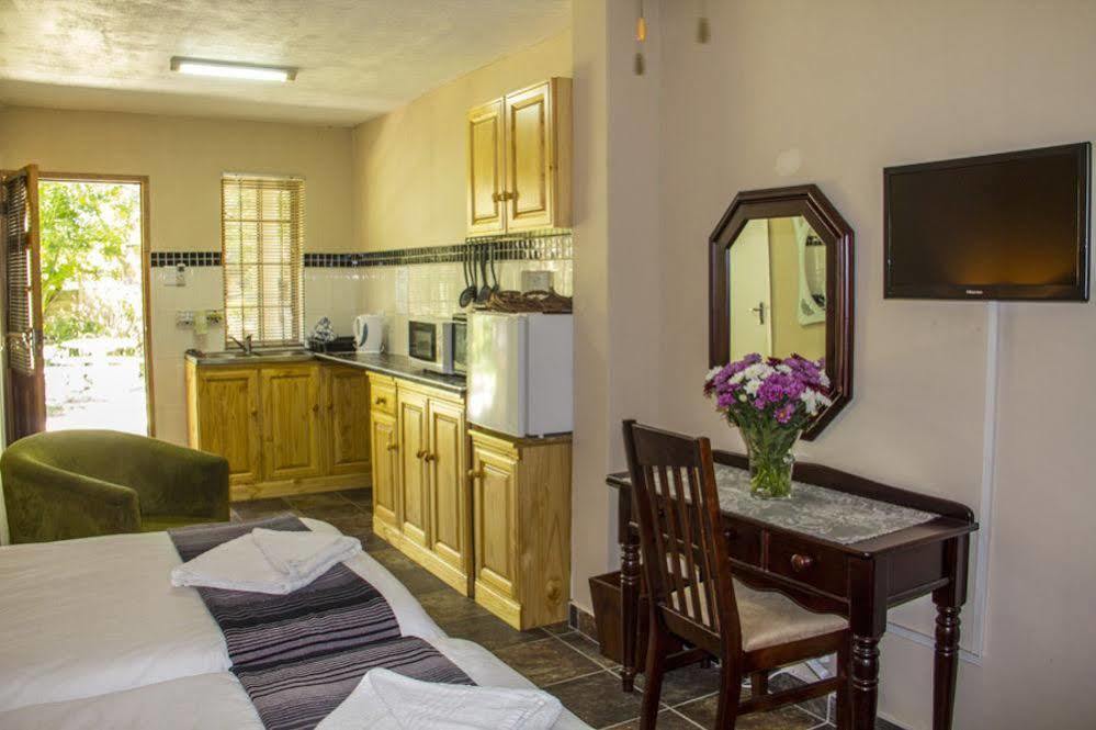 Aristo Manor Richards Bay Exterior foto